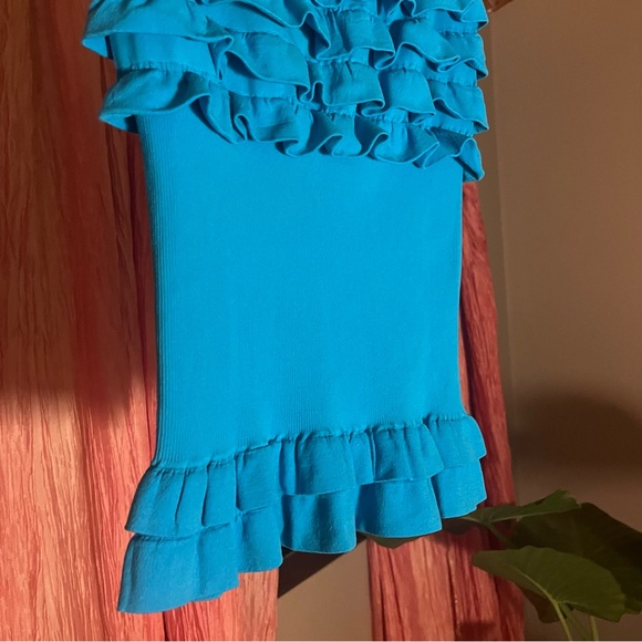 Ruffle Tier Strapless Tube Top - Picture 4 of 4